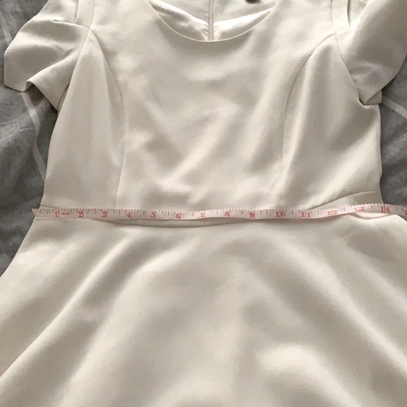 Skater dress $15 if you Buy 2 dresses or more - Picture 5 of 6